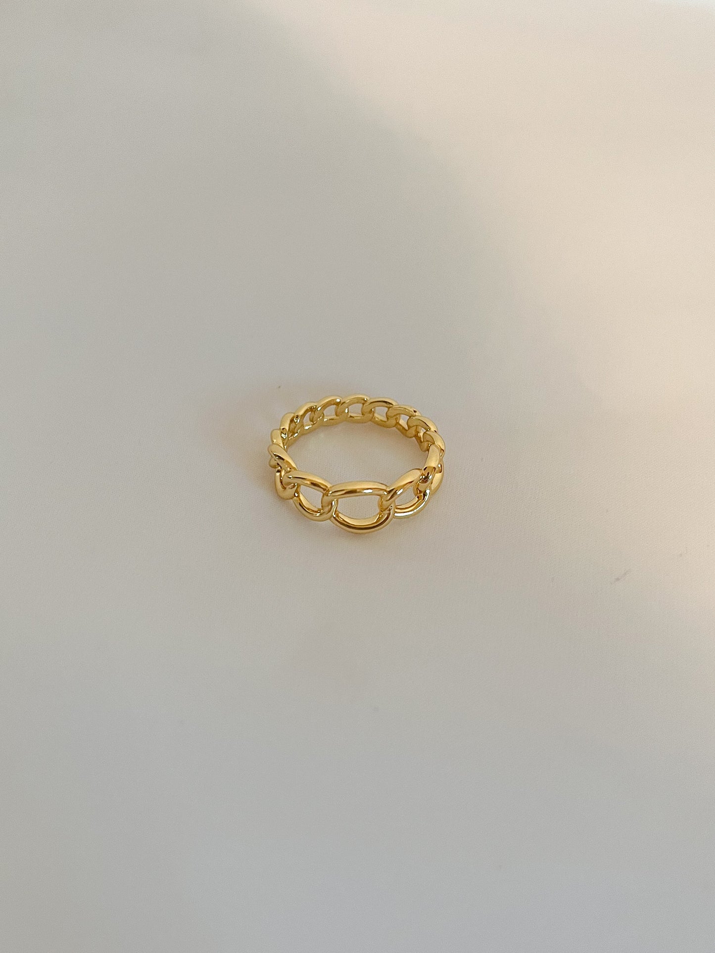 Staple Chain Ring